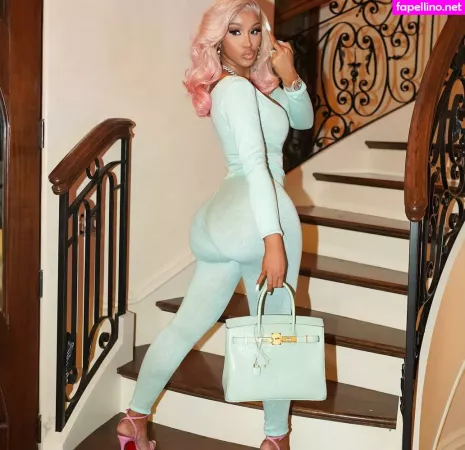 Cardi B OnlyFans Thumbnail #PxUboeHcKb