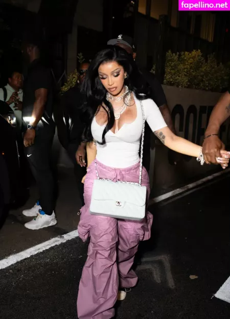 Cardi B OnlyFans Thumbnail #RBGJwt0G1d