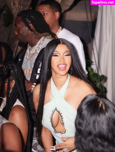 Cardi B OnlyFans Thumbnail #ROaY5wUiXn