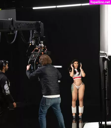 Cardi B OnlyFans Thumbnail #TcsGpLRa6n