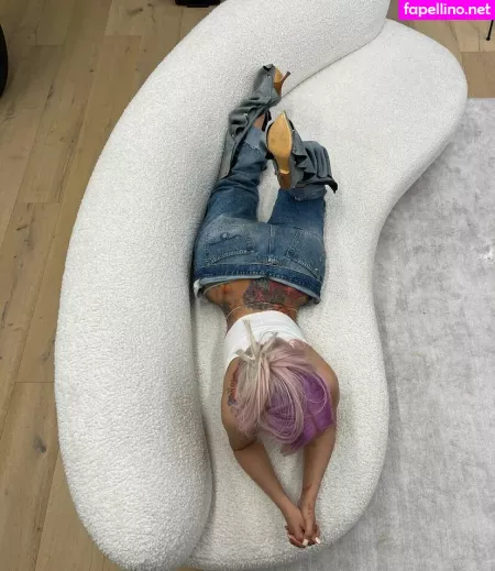 Cardi B OnlyFans Thumbnail #ZouOKjVGjo