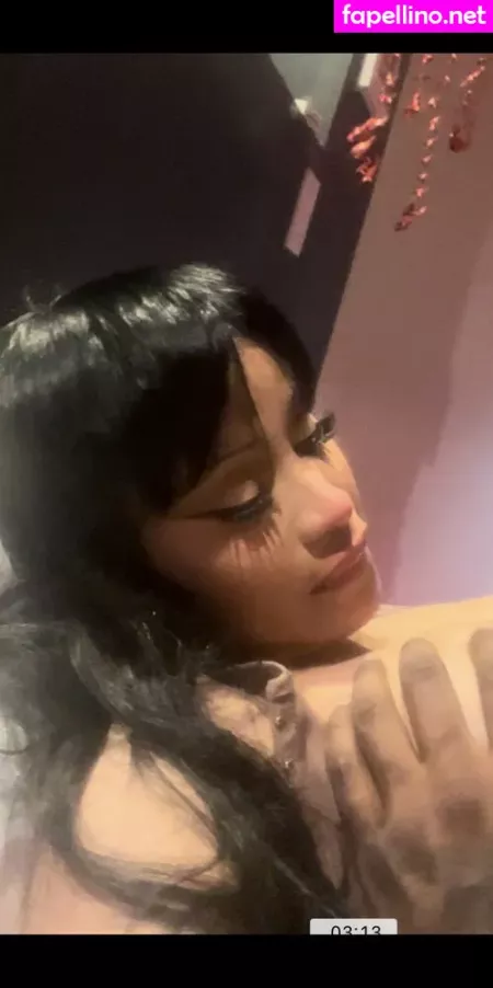 Cardi B OnlyFans Thumbnail #jF0TIOAdNF