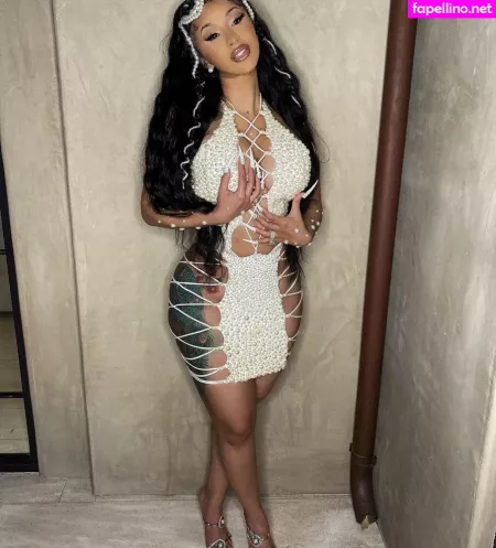 Cardi B OnlyFans Thumbnail #jRxdCjXmbL