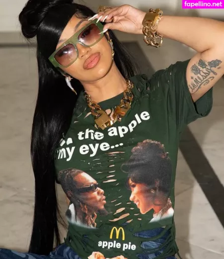 Cardi B OnlyFans Thumbnail #jW0O4CXehZ