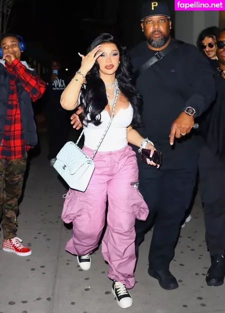 Cardi B OnlyFans Thumbnail #nzZczN0ukM