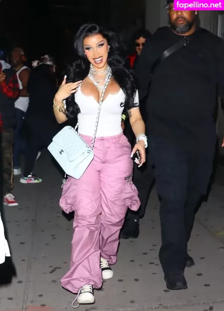 Cardi B OnlyFans Thumbnail #ofaNLicuTN