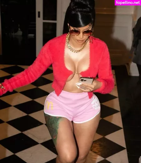 Cardi B OnlyFans Thumbnail #rIRwjPXpF3