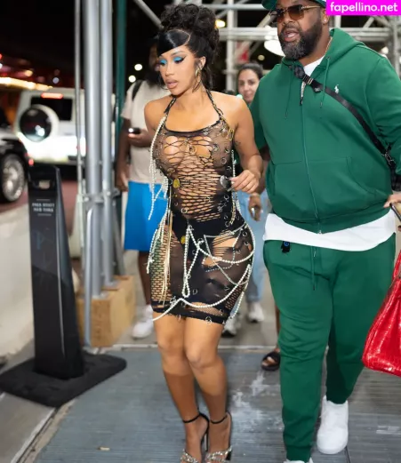 Cardi B OnlyFans Thumbnail #rZfFqLm7XR