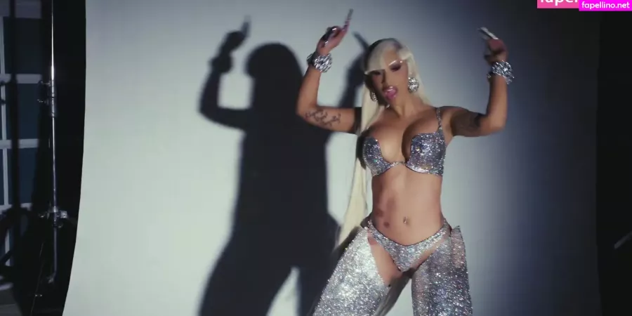 Cardi B OnlyFans Thumbnail #twHTPUVwOl