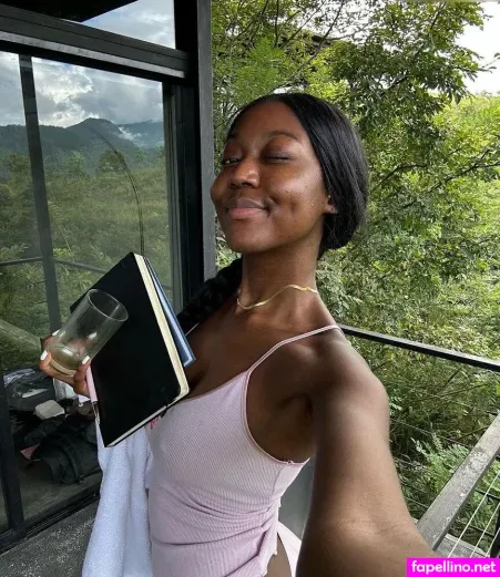 Carefreehamuyela OnlyFans Thumbnail #FkHQGpvnZc