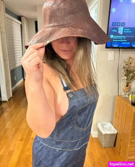 Cargurlrobyn OnlyFans Thumbnail #8lyyR5M70U