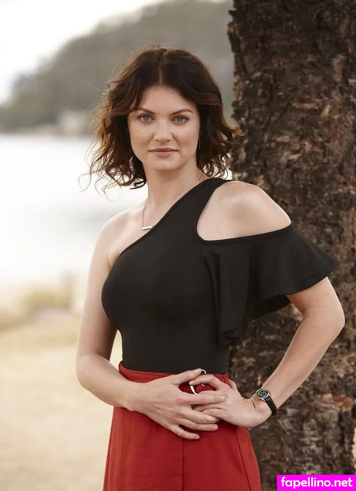 caribaheine, rebeccacambria_free Nude Leaked OnlyFans Photo #oLHC3D7cmj