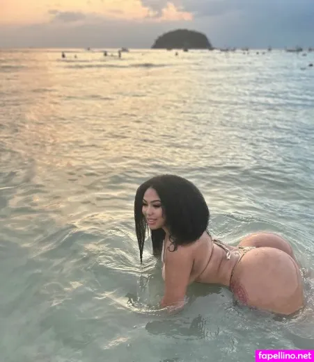 Caribbeancurlss OnlyFans Thumbnail #PfkRnIS2zP