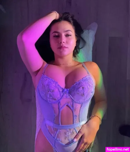 Carina Cute OnlyFans Thumbnail #eMM6b1KDsH