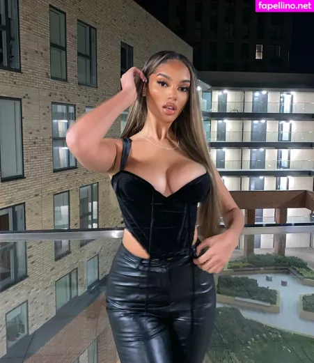 Carina Griff OnlyFans Thumbnail #ON5aOrBxQ9