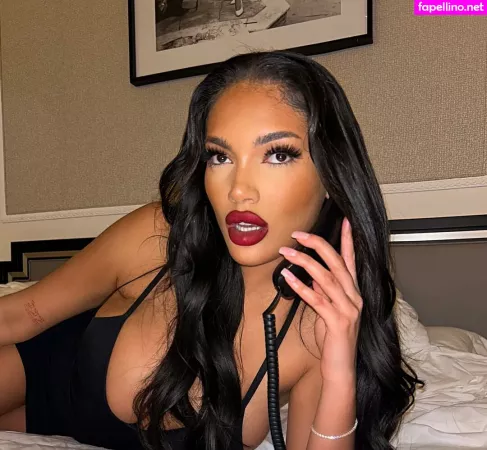Carina Griff OnlyFans Thumbnail #lI7kCySz1H