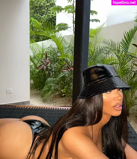 Carina Griff OnlyFans Thumbnail #pQzAXL3lsu