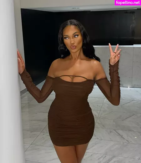 Carina Griff OnlyFans Thumbnail #vAheQagzDk