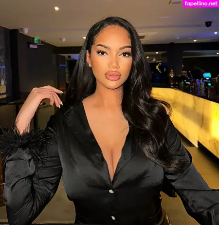 Carina Griff OnlyFans Thumbnail #yRPYzvwB9I