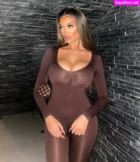 Carina Griff OnlyFans Thumbnail #yT6ENayCYJ