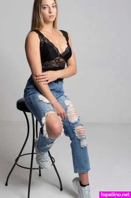 Carina Krll OnlyFans Thumbnail #RJLh0LMK4r