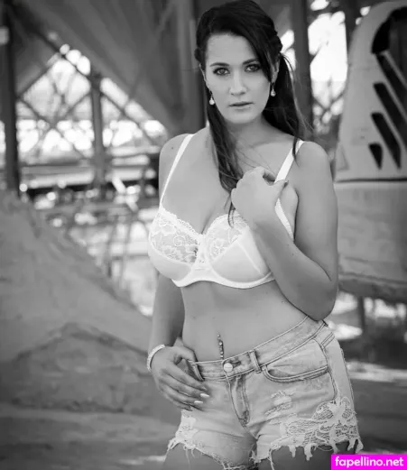 Carina Sitzberger OnlyFans Thumbnail #BkYZGShMxS