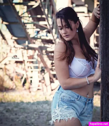 Carina Sitzberger OnlyFans Thumbnail #tWwpIi0wZN