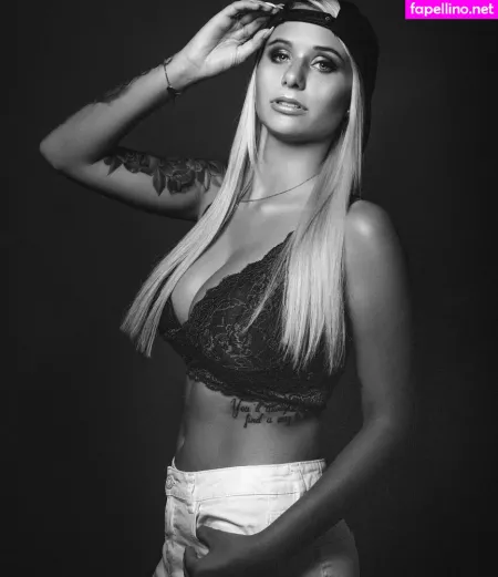 Carina Spack OnlyFans Thumbnail #ld4PKB1dNC