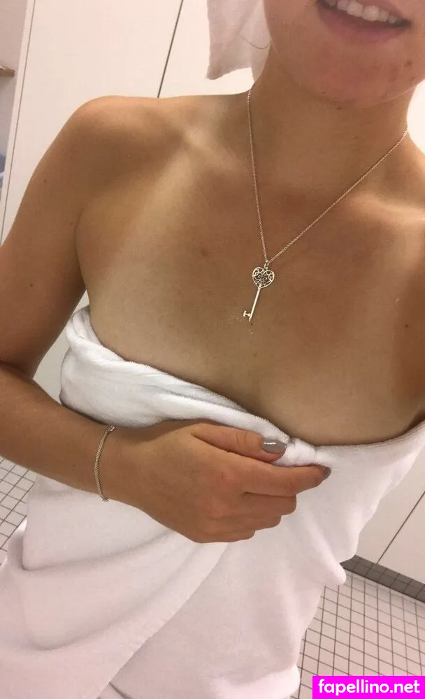 Carina Witthöft Nude Leaked OnlyFans Photo #SYNTLhobOc