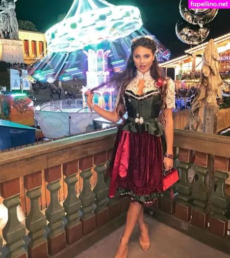 Carina Zavline OnlyFans Thumbnail #pokPHeSlYS