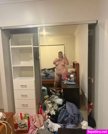 Carinabro10 OnlyFans Thumbnail #avShs0ZZk3