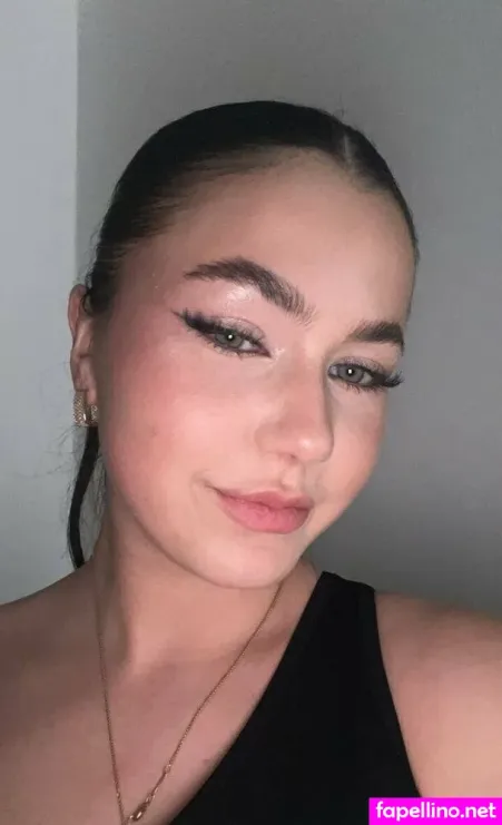 Carinacute OnlyFans Thumbnail #LNzB4WJt22