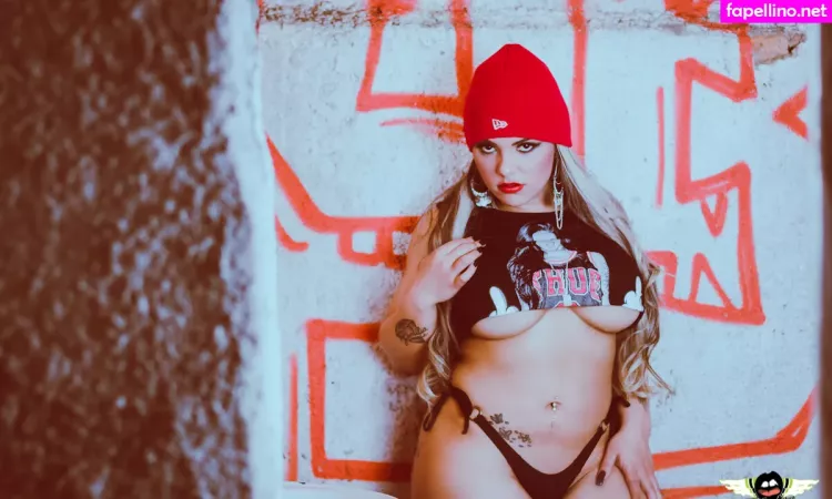 Carine Ivankio OnlyFans Thumbnail #oNK6AHiwTs