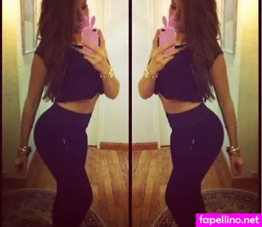 Carineneveu OnlyFans Thumbnail #DbEF47XTm9