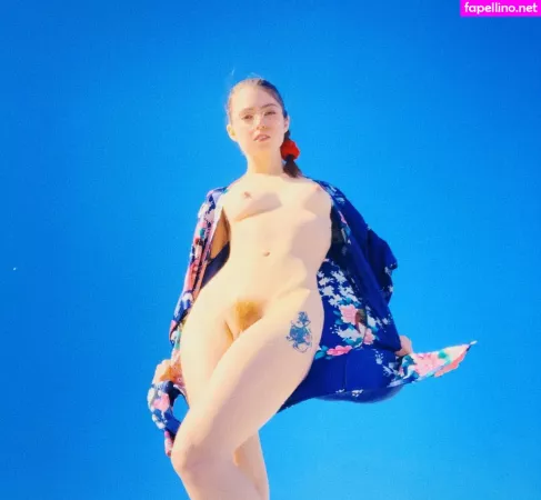 Caring Erin OnlyFans Thumbnail #e5WCKZKSRV