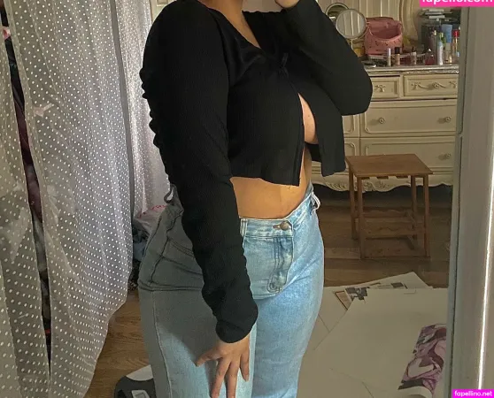 Carishina98 OnlyFans Thumbnail #jKYLFbkzQO