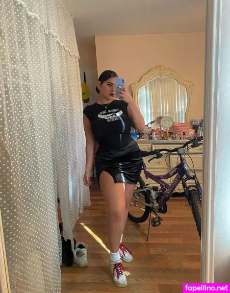 Carishina98 OnlyFans Thumbnail #vTbNRsTQZs