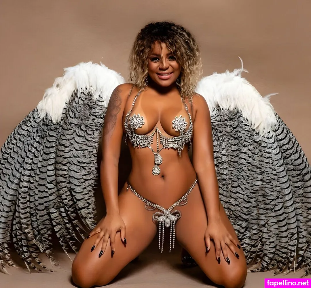 cariuchaoficial Nude Leaked OnlyFans Photo #8UY4lUH397