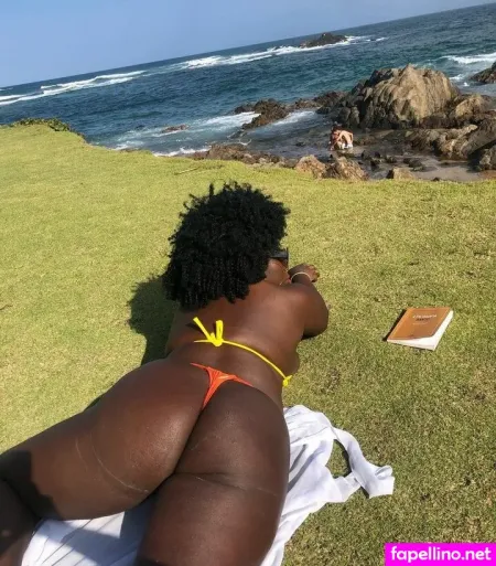 Carla Akotirene OnlyFans Thumbnail #hREptDZwzT