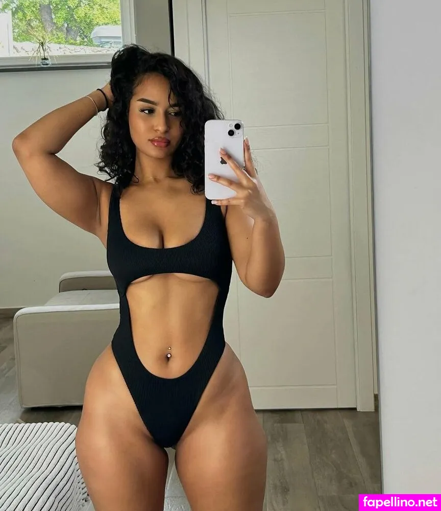 carlaalison_n Nude Leaked OnlyFans Photo #Xx0Y5KXtP4