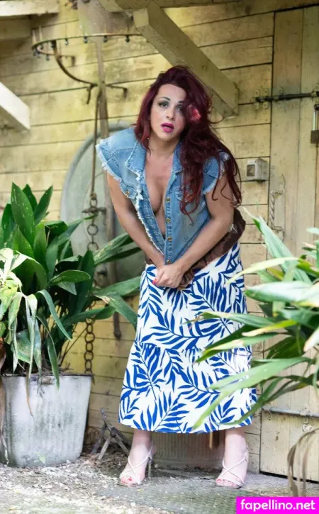 Carla Attrice Italiana OnlyFans Thumbnail #O221MBFnvK
