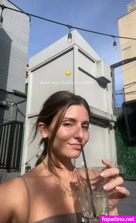 Carla Bezanson OnlyFans Thumbnail #1niCWQFGUu