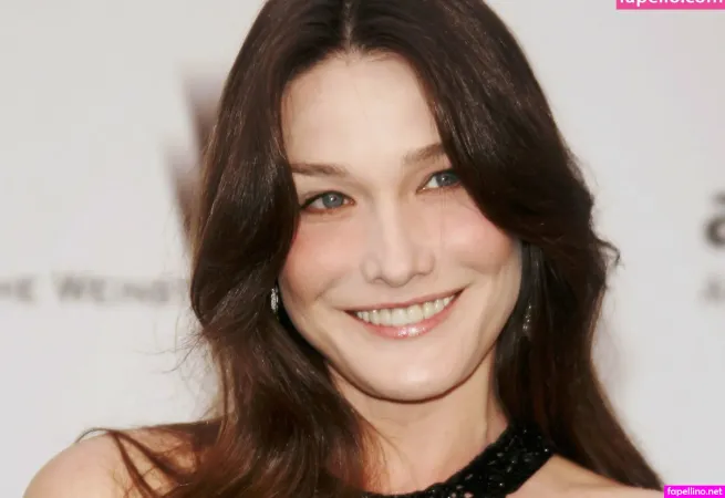 Carla Bruni Main Profile Photo