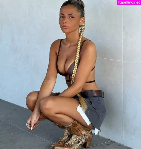 Carla Frigo OnlyFans Thumbnail #hEZWsiP6pF