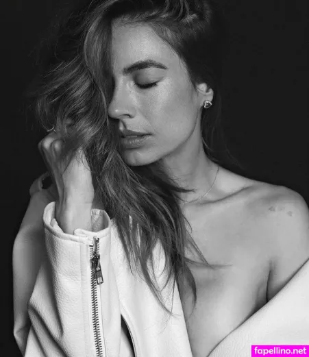 Carla Giraldo OnlyFans Thumbnail #ZxUY9z2SfP