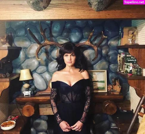 Carla Gugino OnlyFans Thumbnail #f9DzrnojIp