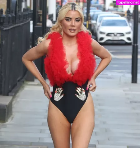 Carla Howe OnlyFans Thumbnail #OZvYMWIOi1