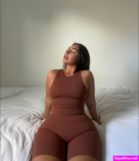 Carla Kent OnlyFans Thumbnail #oJYJ2bAG31