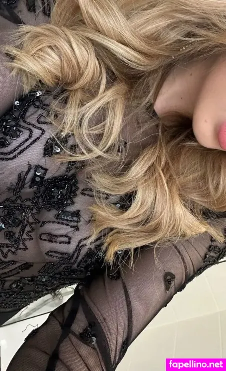 Carla Lazzari OnlyFans Thumbnail #ldbHwQQ319