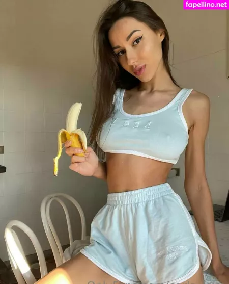 Carla Love OnlyFans Thumbnail #FK7XIW5tVu